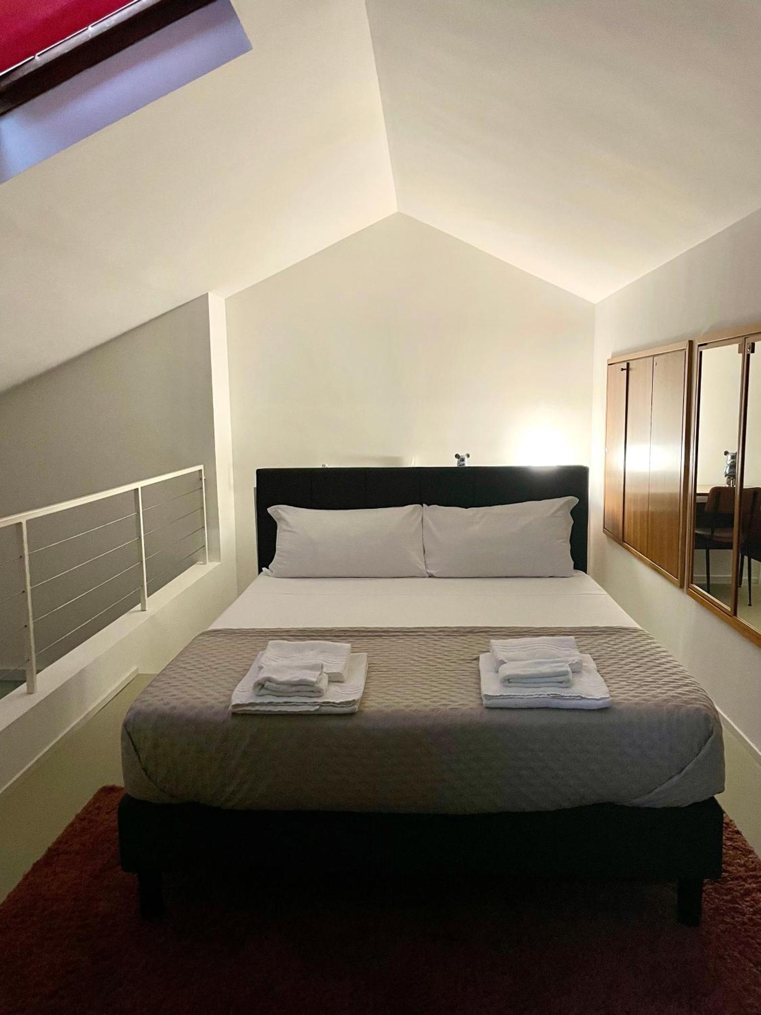 149 Borgo Ticino Suite Attico Di Lusso Con Terrazzo E Parking Privato Pavia Exteriér fotografie