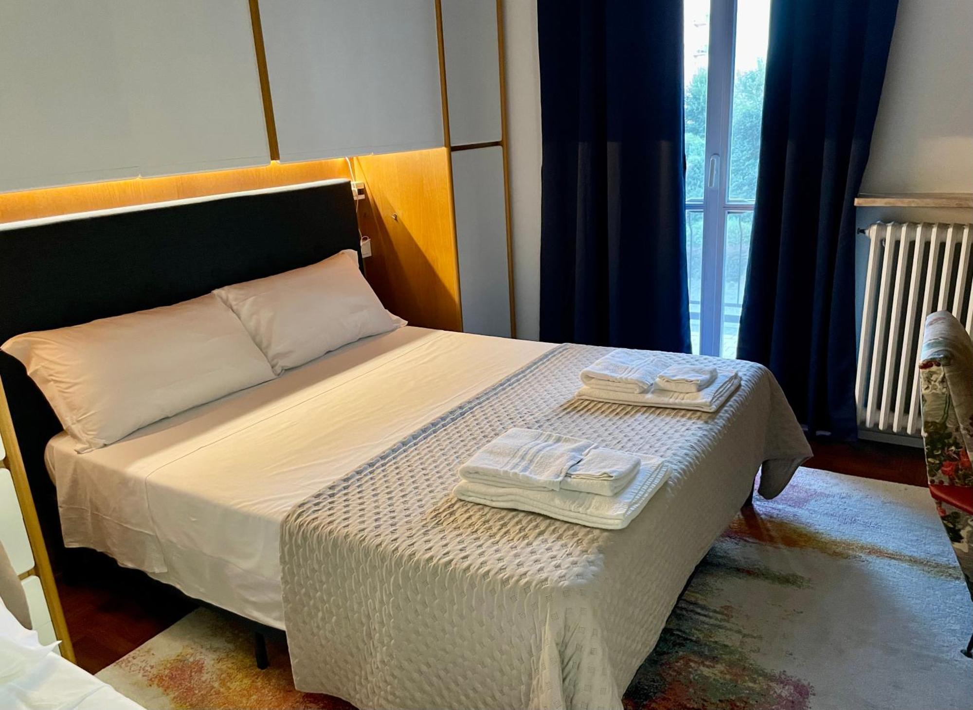 149 Borgo Ticino Suite Attico Di Lusso Con Terrazzo E Parking Privato Pavia Exteriér fotografie